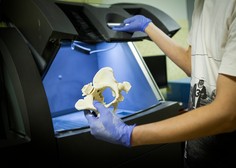 Mariborska univerza nabavila naprave za 3D tiskanje medicinskih pripomočkov
