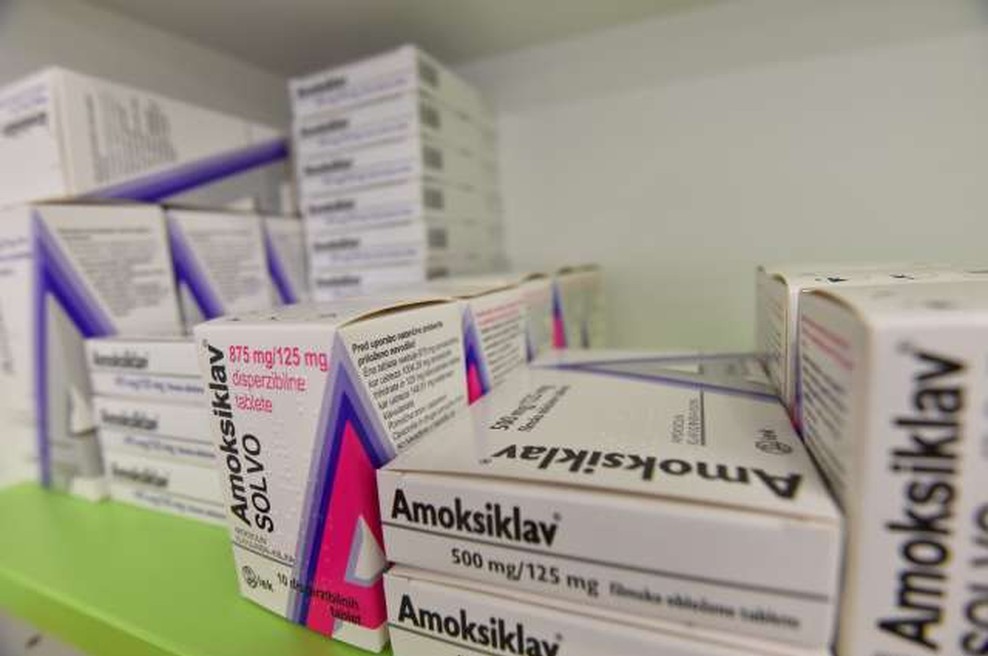 Raba antibiotikov v bolnišnicah v času covida-19 intenzivnejša (foto: Tamino Petelinšek/STA)