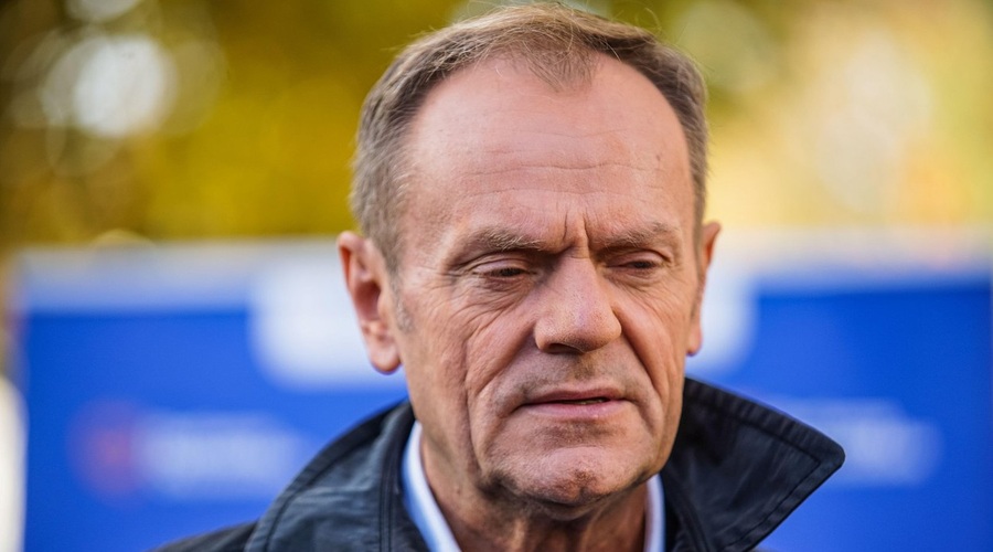 Nekdanji predsednik Evropskega sveta Donald Tusk ostal brez vozniškega dovoljenja (foto: profimedia)