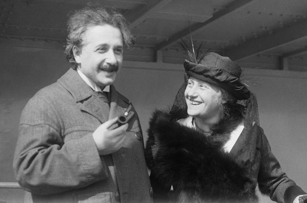 Einsteinovi zapiski o teoriji relativnosti dosegli 11,6 milijona evrov (foto: profimedia)