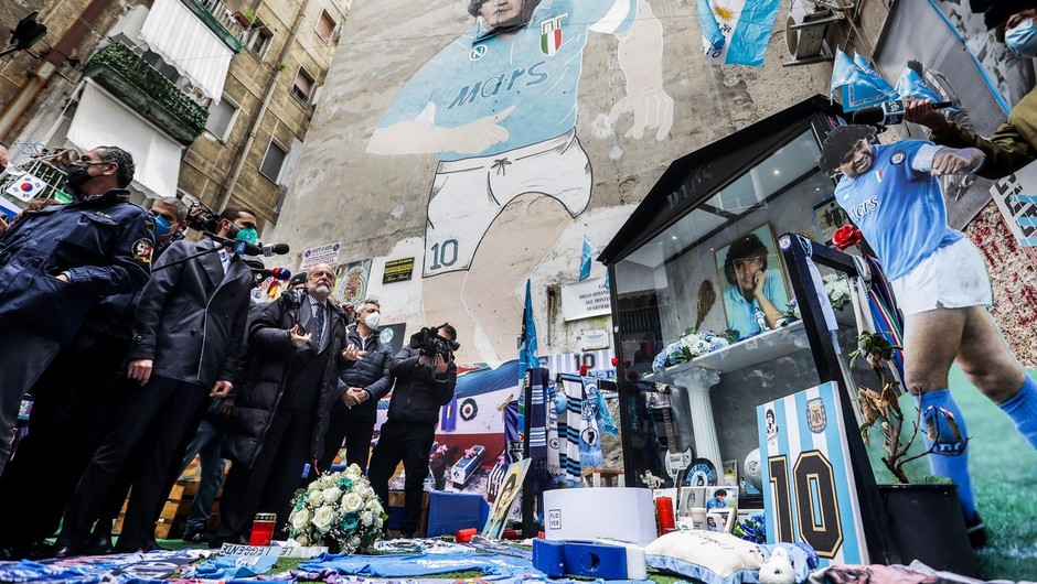 
                            Ob obletnici smrti Maradone (za mnoge najboljšega nogometaša vseh časov) (foto: profimedia)