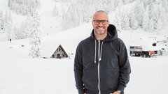 Smučarsko sezono na Krvavcu v družbi novih naprav Huawei otvorili Jure Košir, Hajdi Korošec in Ciril Komotar