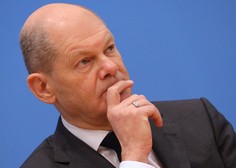 Nemški parlament Olafa Scholza izvolil za novega kanclerja
