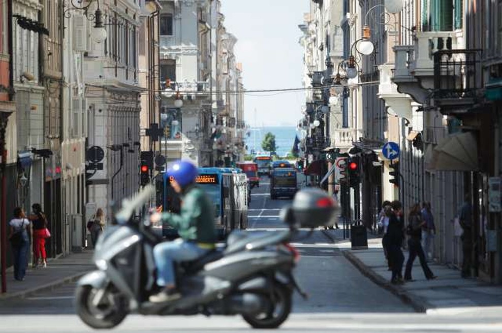 Trst postal italijansko mesto z najvišjo kakovostjo življenja (foto: Daniel Novakovič/STA)