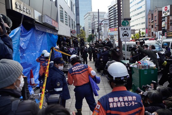 Japonska policija za podtaknjen požar v psihiatrični kliniki osumila nekdanjega pacienta