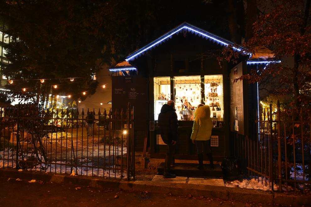 Vstopite v pravo praznično doživetje na Vrtu Lili Novy!