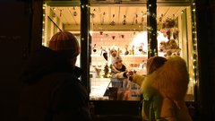 Vstopite v pravo praznično doživetje na Vrtu Lili Novy!