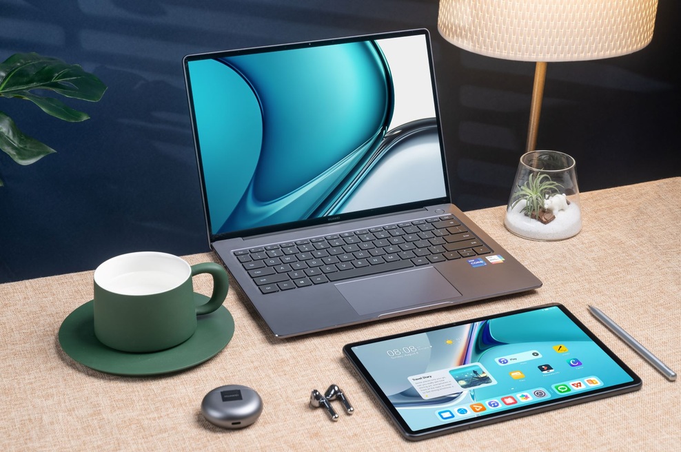 Za uspešno delo izberite ta zmogljivi prenosni računalnik z velikim zaslonom (foto: Huawei)