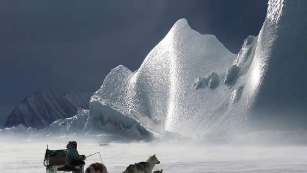 
                            Na Grenlandiji poročajo o izredno visokih temperaturah (foto: Xinhua/STA)