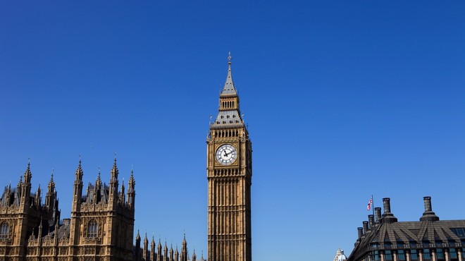 Londonski Big Ben bo po štirih letih obnove vnovič zadonel in naznanil leto 2022 (foto: profimedia)
