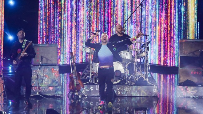 Zadnji  album naj bi glasbena skupina Coldplay izdala leta 2025 (foto: profimedia)