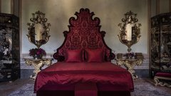 (FOTO) Vila Balbiano: Pokukajte za zidove filmske "hiše Gucci"