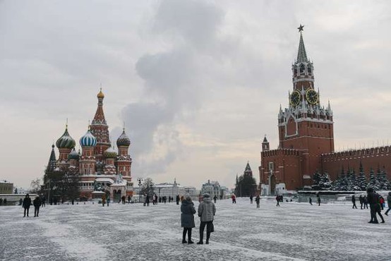 Rusija uvedla obvezne zdravniške preglede za tujce