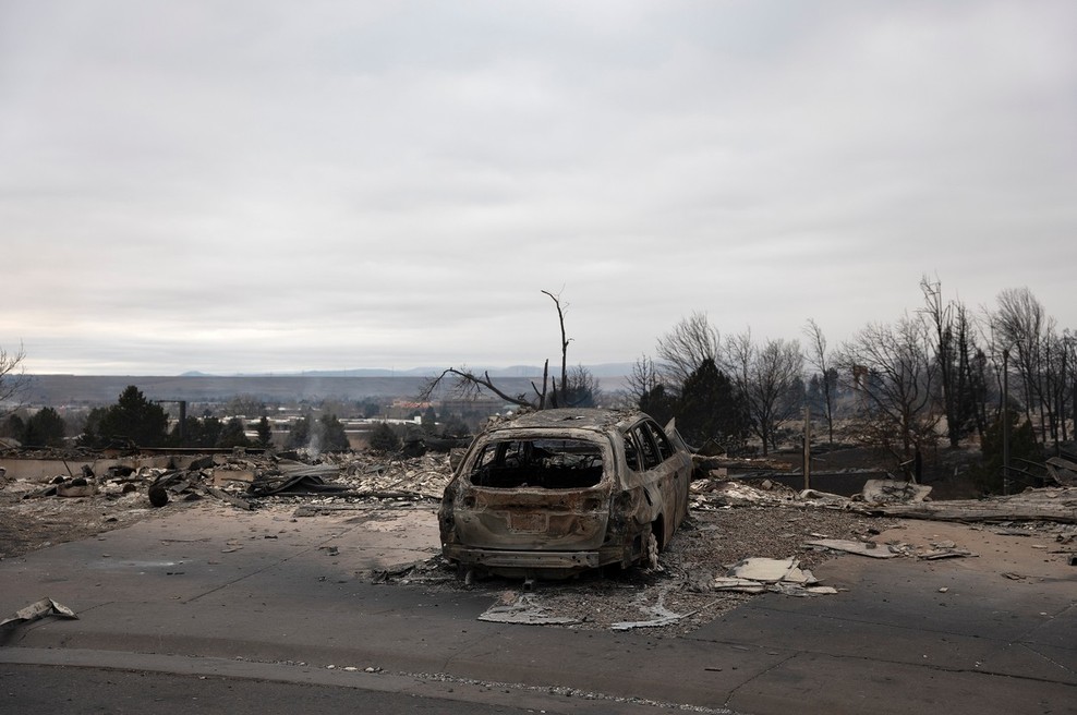 Požari v Koloradu so se po prihodu snega umirili, škoda ogromna (foto: profimedia)