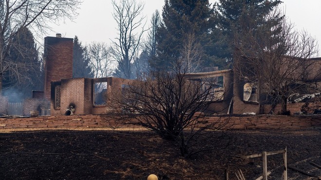 Požari v Koloradu pogašeni, pogrešajo tri ljudi (foto: profimedia)
