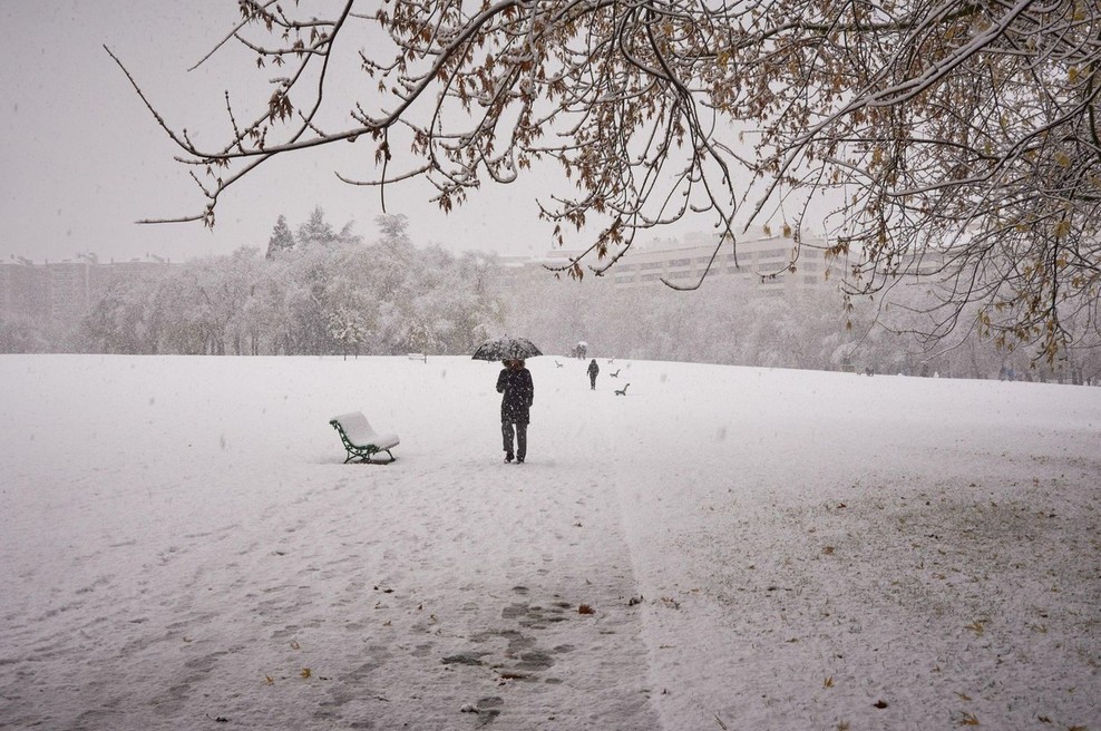 Najprej dež in grmenje, nato pa obilna snežna pošiljka (vse to nas čaka že to sredo)! (foto: profimedia)