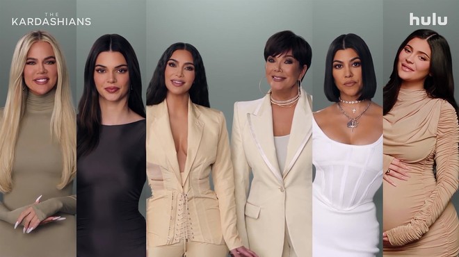 Prihaja nov resničnostni šov The Kardashians, oči pa so uprte v le eno sestro! (foto: Profimedia)