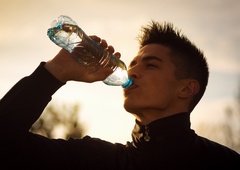 Kaj lahko pričakujete, če se za 1 mesec odrečete alkoholu (2. teden bo še posebno presenetljiv!)