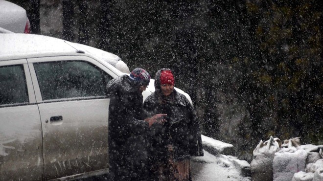 Snežni metež v Pakistanu terjal najmanj 21 žrtev (foto: profimedia)