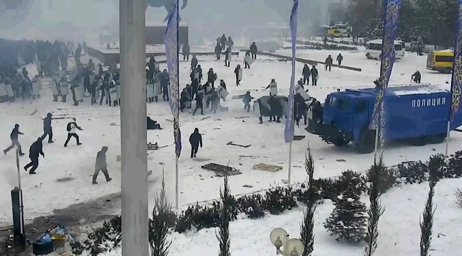 Aretirali nekdanjega šefa kazahstanske obveščevalne službe Karima Masimova (foto: profimedia)