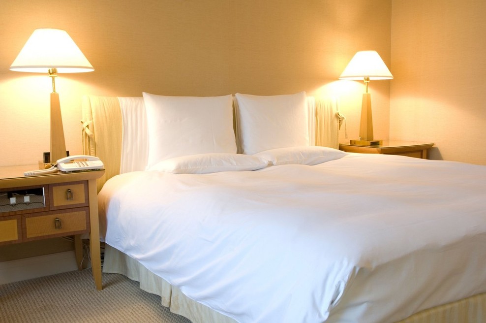 Igralka s sledilci delila video hotelske sobe (ljudje pa so opazili nekaj, kar je pozabila pospraviti) (foto: profimedia)