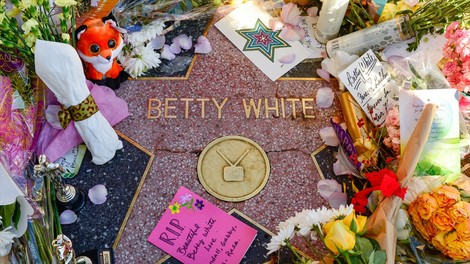 Končno razkrili resničen VZROK SMRTI legendarne Betty White