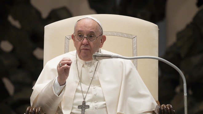 Papež Frančišek se je odločil za nepričakovan obisk - kje so ga ujeli? (foto: Profimedia)