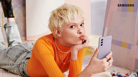 Izrazi svojo individualnost tudi z novim pametnim telefonom Samsung Galaxy S21 FE 5G