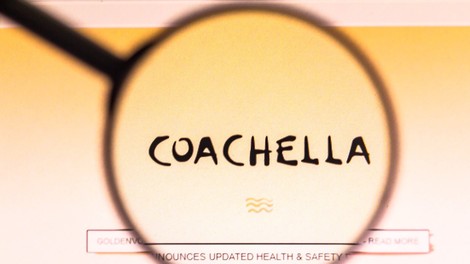 Po dveh odpovedih organizatorji festivala Coachella pripravljajo izvedbo v živo