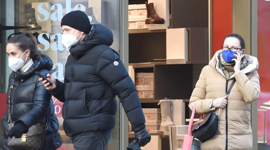Avstrija v ponedeljek odpravlja zaprtje za necepljene (foto: Profimedia)