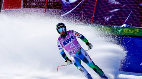 Po Žanu Koširju okužen še Martin Čater, ki ne bo odpotoval v Peking