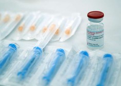 Dolgoletna raziskovalka mRNK: Cepiva proti covidu-19 so varna in učinkovita