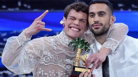 Na sanremskem festivalu zmagal duet Mahmood & Blanco z Mrzlico