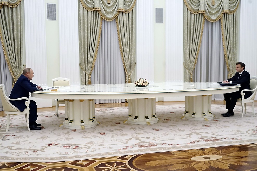 Nato kljub opozorilom Rusije in Kitajske krepi sile na Vzhodu - Putin medtem z Macronom o ukrajinski krizi (foto: Profimedia)