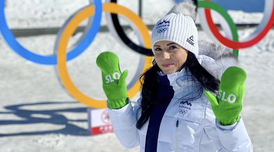 Gloria Kotnik po bolečem padcu in obisku zdravnika brez razloga za dobro voljo (znane so prve podrobnosti poškodbe) (foto: Instagram/gloriakotnik)