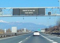 LJUBEZENSKA sporočila na slovenskih avtocestah - ste jih opazili?