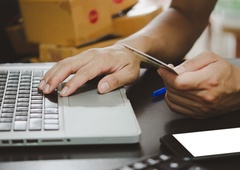 Plačilna kartica najbolj priljubljena plačilna metoda