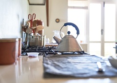 Kako pa vi pijete svoj čaj: s kofeinom, brez, sladkan ali sadni? Izberite raje ...