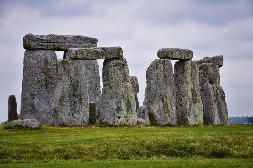V londonskem muzeju razstava znamenitega arheološkega najdišča Stonehenge (foto: profimedia)