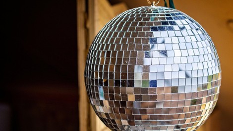 Na izboru za pesem Evrovizije bo Slovenijo zastopala skupina LPS s pesmijo Disko