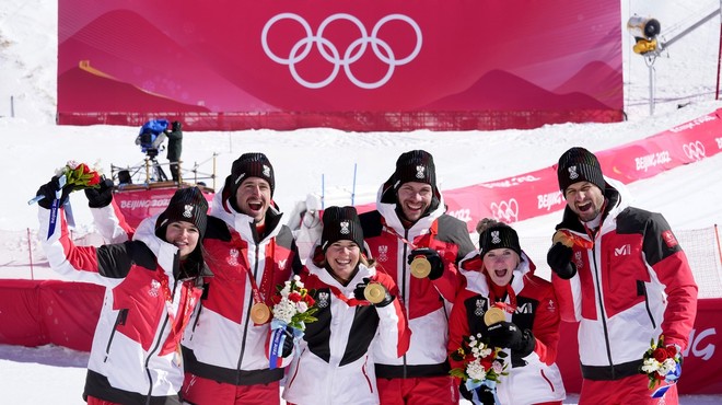 Na zadnji olimpijski preizkušnji v alpskem smučanju zmagala Avstrija, Slovenija sedma (foto: profimedia)