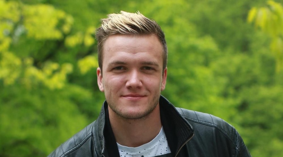 Zaročenka Luke Basija v večerni kreaciji blestela kot še nikoli (foto: Goran Antley)