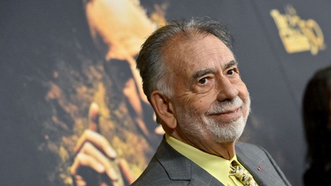 Coppola je za svoj naslednji film razprodal velik delež svojega vinskega imperija