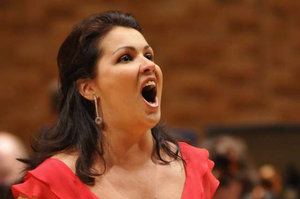Ruska sopranistka Ana Netrebko se umika z glasbenih odrov (foto: Itar Tass/STA)