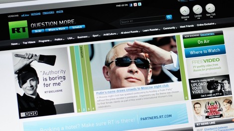 Navkljub odločitvi EU-ja Telekom Srbije ponovno predvaja Putinove propagandne televizije
