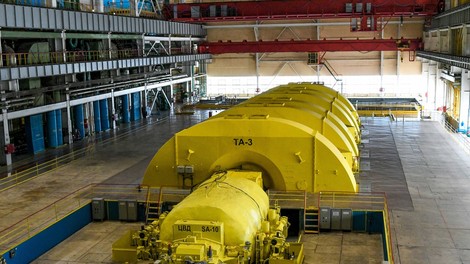 Nepremišljeno obstreljevanje jedrske elektrarne v Zaporožju, požar pogašen