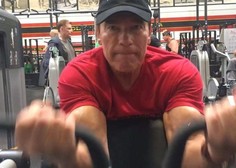 Kako je 74-letni Arnold Schwarzenegger treninge prilagodil svoji starosti (+ pokukajte v njegov hladilnik)