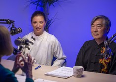 MODRA SOBA z Majo Megla: Chen Shining in Tina Hribar o zdravju, taj čiju in či gongu.