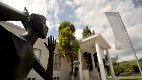 Zaposleni v Moderni galeriji zahtevajo odhod direktorja