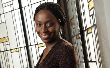 »Kuharsko znanje ni prednaloženo nekje v vagini!« - Chimamanda Ngozi Adichie